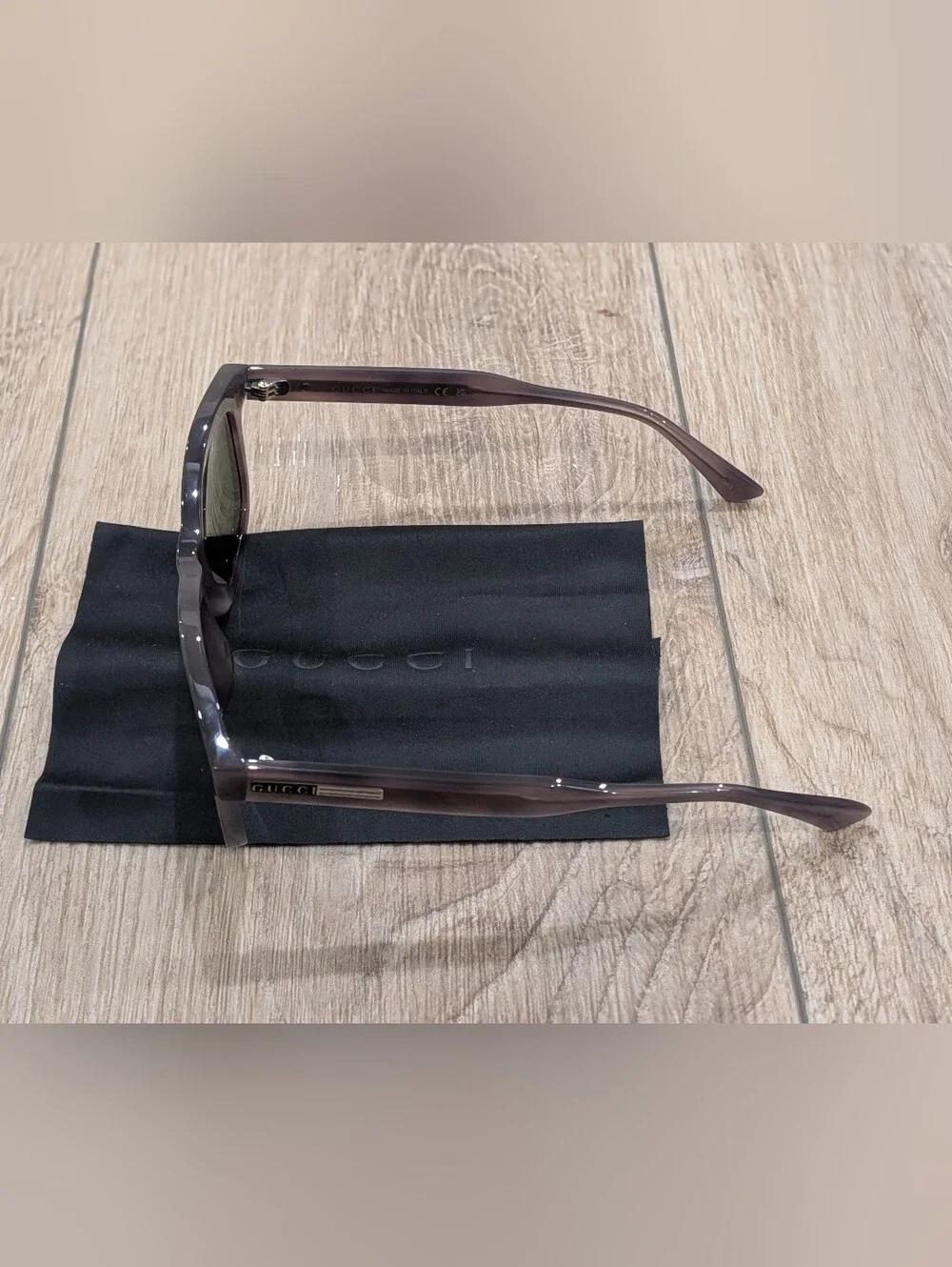 $500 Mens Authentic GUCCI 55mm Rectangular Sunglasses Havana/Green